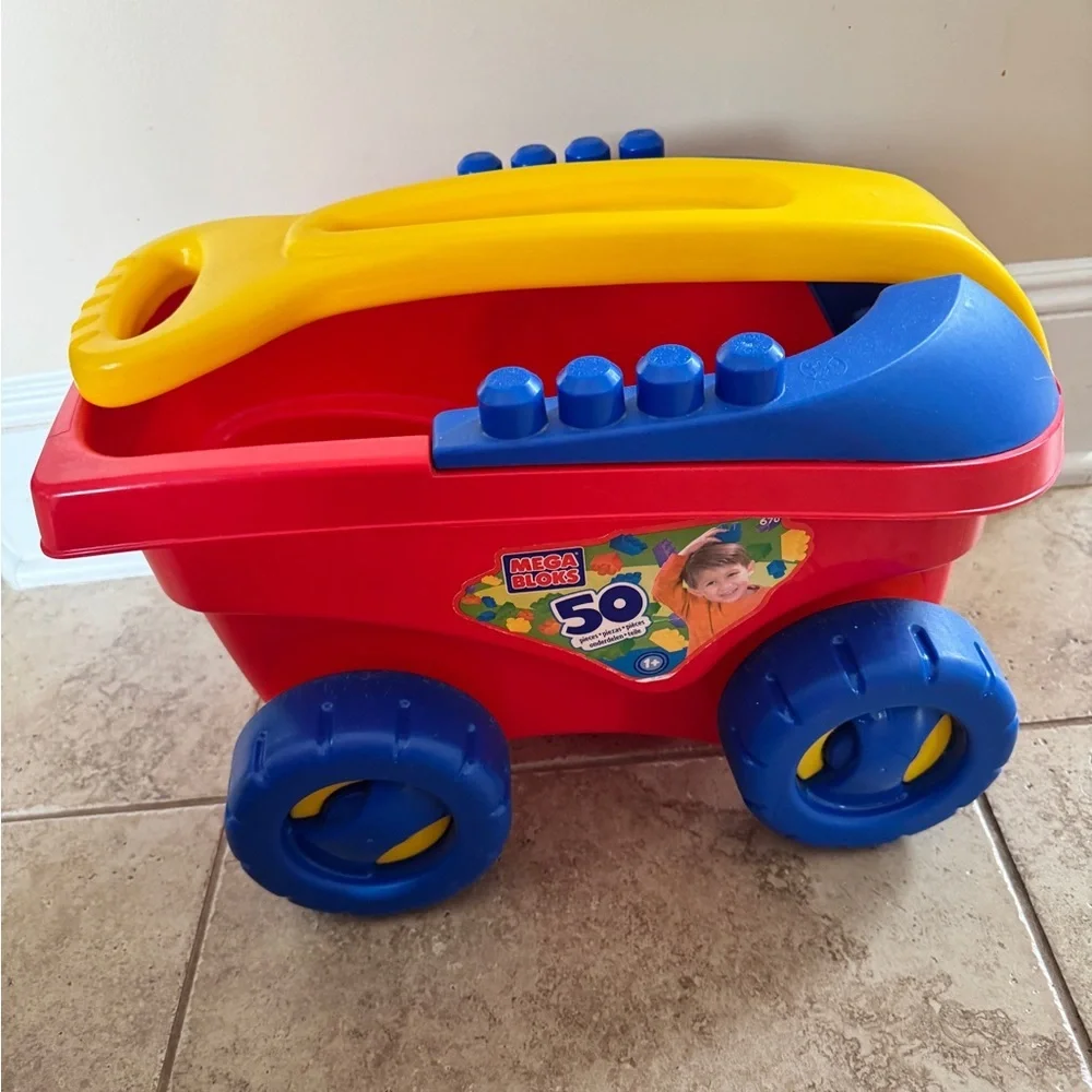 Mega Bloks Stackable Play Push Pull Wagon Toys Kids Toddlers